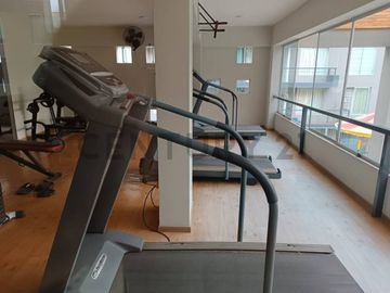 ALQUILER DE DEPARTAMENTO FRENTE A EMBAJADA DE LOS EE.UU