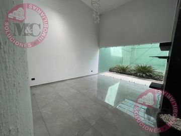 Casa de Lujo en Venta en Cerrada San Miguel, Aguascalientes