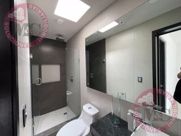 Casa de Lujo en Venta en Cerrada San Miguel, Aguascalientes