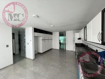 Casa de Lujo en Venta en Cerrada San Miguel, Aguascalientes