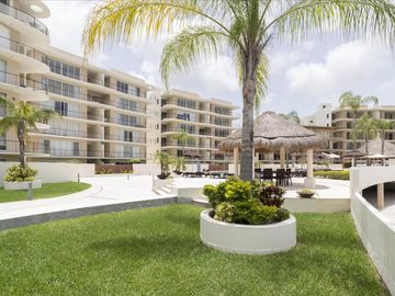 TAINA RESIDENCIAL, CUMBRES