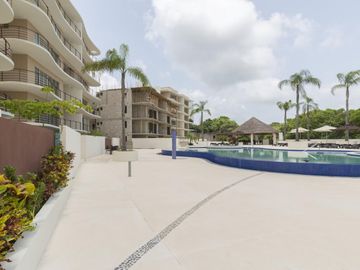 TAINA RESIDENCIAL, CUMBRES