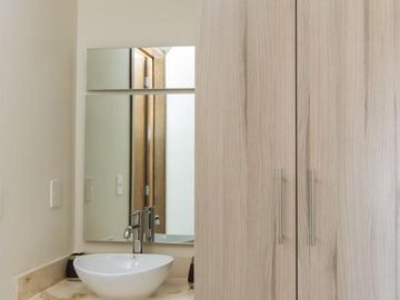 TAINA RESIDENCIAL, CUMBRES