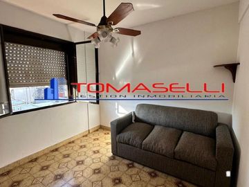 VENTA - DEPARTAMENTO 3 AMBIENTES - FLORES