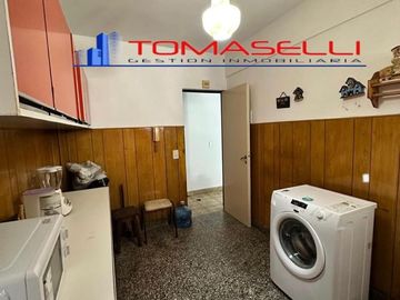 VENTA - DEPARTAMENTO 3 AMBIENTES - FLORES