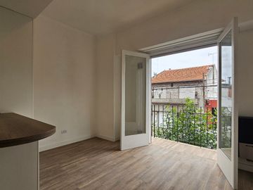 Departamento en venta de 1 dormitorio en 2 de Abril