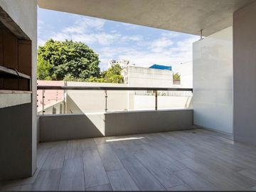 Venta departamento Monoambiente Divisible- Patio