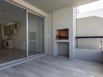 Venta departamento Monoambiente Divisible- Patio
