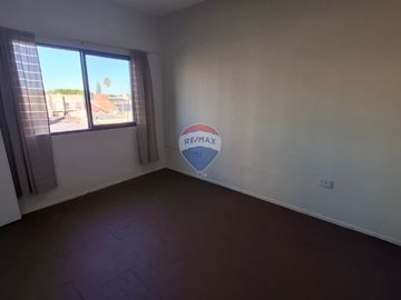 VENTA DEPTO 2 AMBIENTES EN EZPELETA