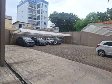 Venta Monoambiente con Cochera Ciudad jardín