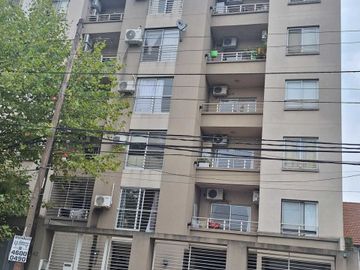 Venta Monoambiente con Cochera Ciudad jardín