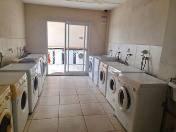 Venta Monoambiente con Cochera Ciudad jardín