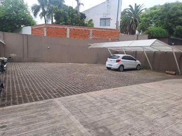 Venta Monoambiente con Cochera Ciudad jardín