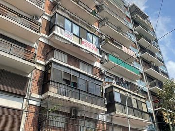 DEPTO. EN VENTA 3 AMBTES.C/DEPEND-75 M2.AVELLANEDA