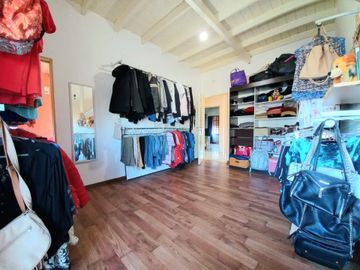 Venta Casa 7 ambientes-Bosch-EQUIPADA-Apto credito