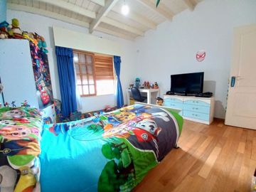 Venta Casa 7 ambientes-Bosch-EQUIPADA-Apto credito