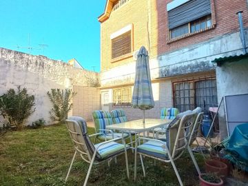 Venta Casa 7 ambientes-Bosch-EQUIPADA-Apto credito