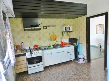 CASA EN VENTA EN VILLA BALLESTER