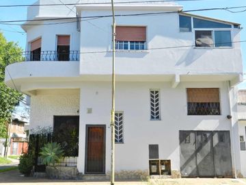 CASA EN VENTA EN VILLA BALLESTER