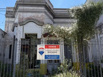 VENTA DE PROPIEDAD A RESTAURAR O DEMOLER