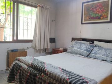 CASA 3 DORM,PISCINA,QUINCHO VISTALBA