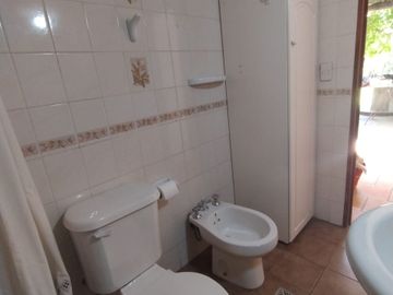 CASA 3 DORM,PISCINA,QUINCHO VISTALBA
