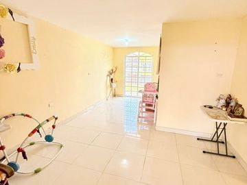 Casa en venta en Arboledas del Sumidero con habitación en Planta baja