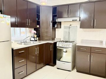 Casa en venta en Arboledas del Sumidero con habitación en Planta baja
