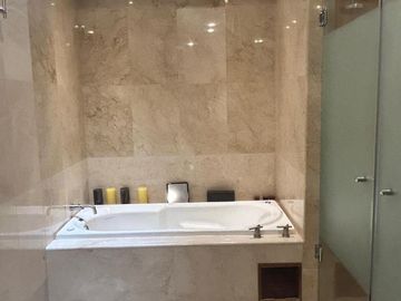 LOMAS COUNTRY VENTA CASA EN CONDOMINIO