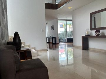 LOMAS COUNTRY VENTA CASA EN CONDOMINIO