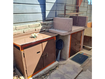 SE VENDE CASA EN VILLA ALEMANA
