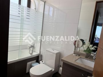 Casa en Venta en Álvaro Casanova, La Reina Alta, La Reina, RM (Metropolitana)