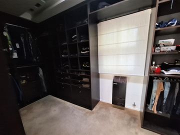 Casa en venta en Gonnet. Pileta