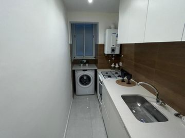 Venta dos ambientes al frente con balcon, Centro Mar del Plata