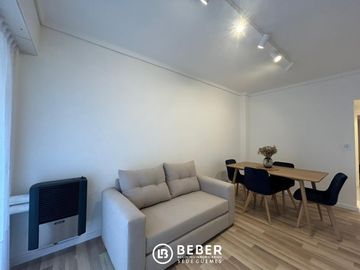 Venta dos ambientes al frente con balcon, Centro Mar del Plata