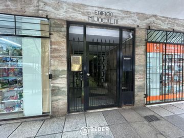 Venta dos ambientes al frente con balcon, Centro Mar del Plata