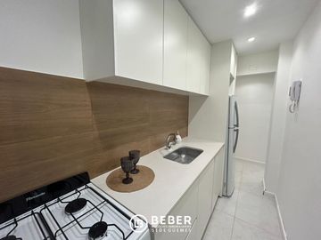 Venta dos ambientes al frente con balcon, Centro Mar del Plata