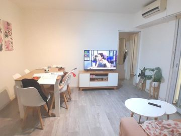 Departamento en venta de dos ambientes con patio - Almagro