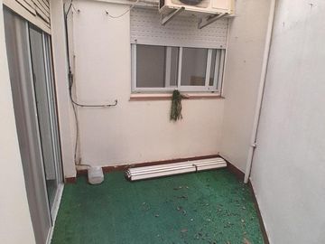 Departamento en venta de dos ambientes con patio - Almagro