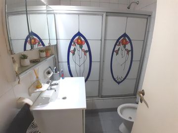 Departamento en venta de dos ambientes con patio - Almagro
