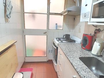 Departamento en venta de dos ambientes con patio - Almagro