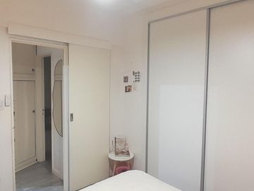 Departamento en venta de dos ambientes con patio - Almagro