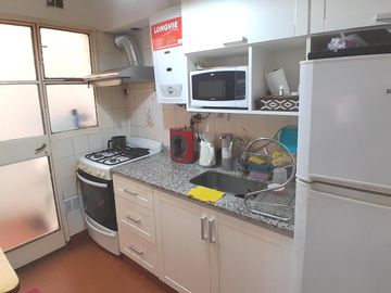 Departamento en venta de dos ambientes con patio - Almagro