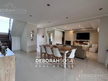 Casa en Venta 6 Ambientes al Lago con Pileta y Muelle - Zona Norte Escobar El Cantón