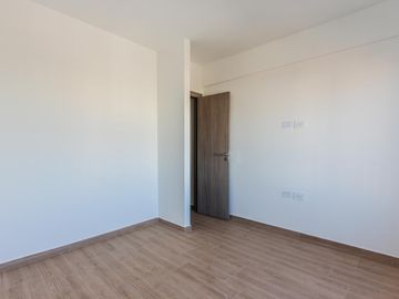Venta Departamento 2 Ambientes Villa Luzuriaga Cochera
