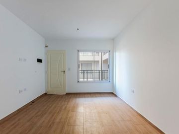 Venta Departamento 2 Ambientes Villa Luzuriaga Cochera