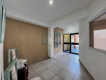 Venta Departamento 2 Ambientes Villa Luzuriaga Cochera