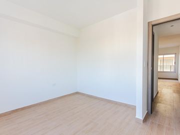 Venta Departamento 2 Ambientes Villa Luzuriaga Cochera