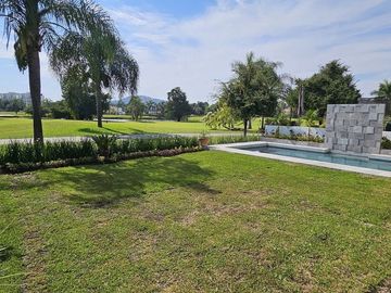 Casa nueva en venta en Paraíso Country Club, Morelos.