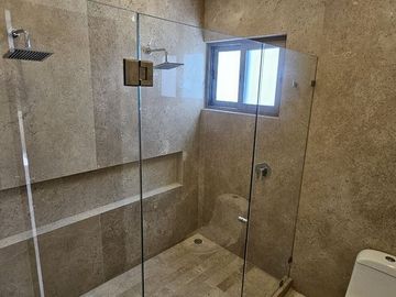 Casa nueva en venta en Paraíso Country Club, Morelos.